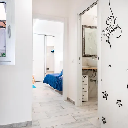 Apartment Beatrice House In Centro Citta Cagliari