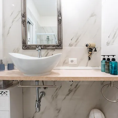 Apartment Beatrice House In Centro Citta Cagliari